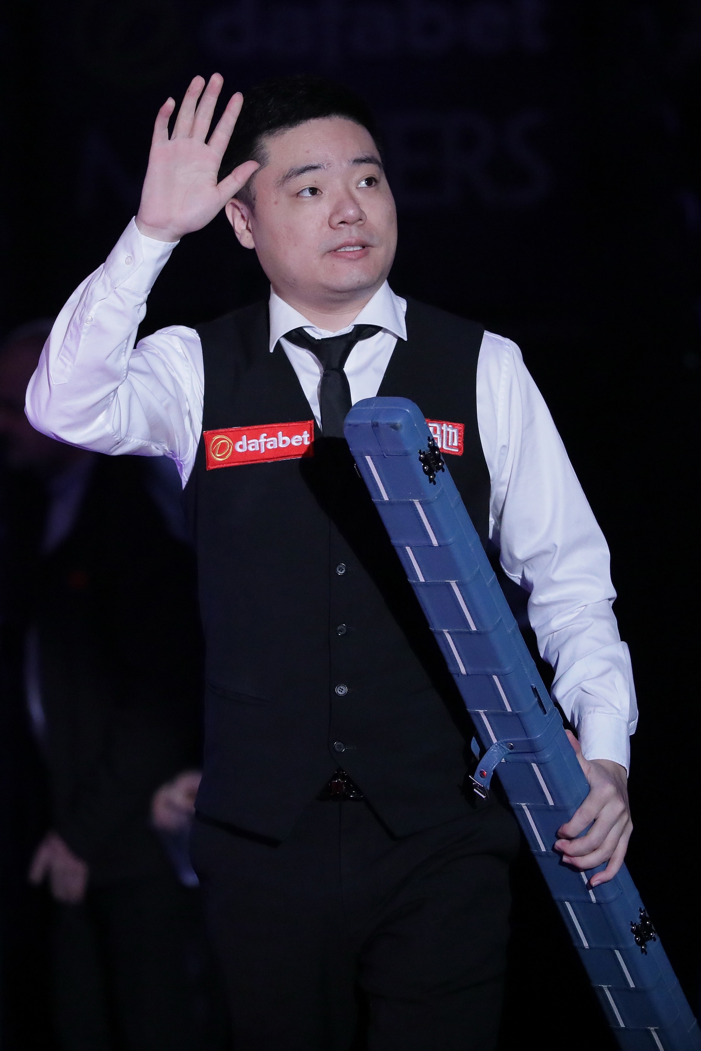 丁俊晖关键时刻救险，巴黎力保胜局拿下系列赛的简单介绍-开云体育app